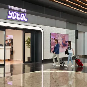 Yotel Airport, Entrance Hotel Istanbul