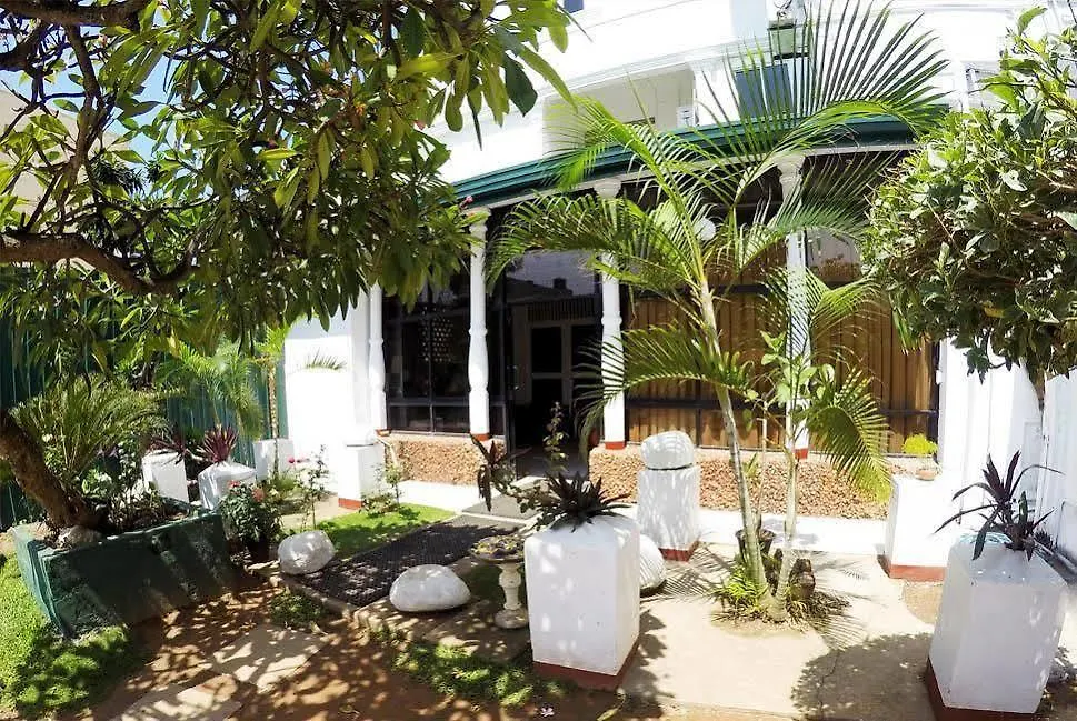 Colombo Residency Hotel