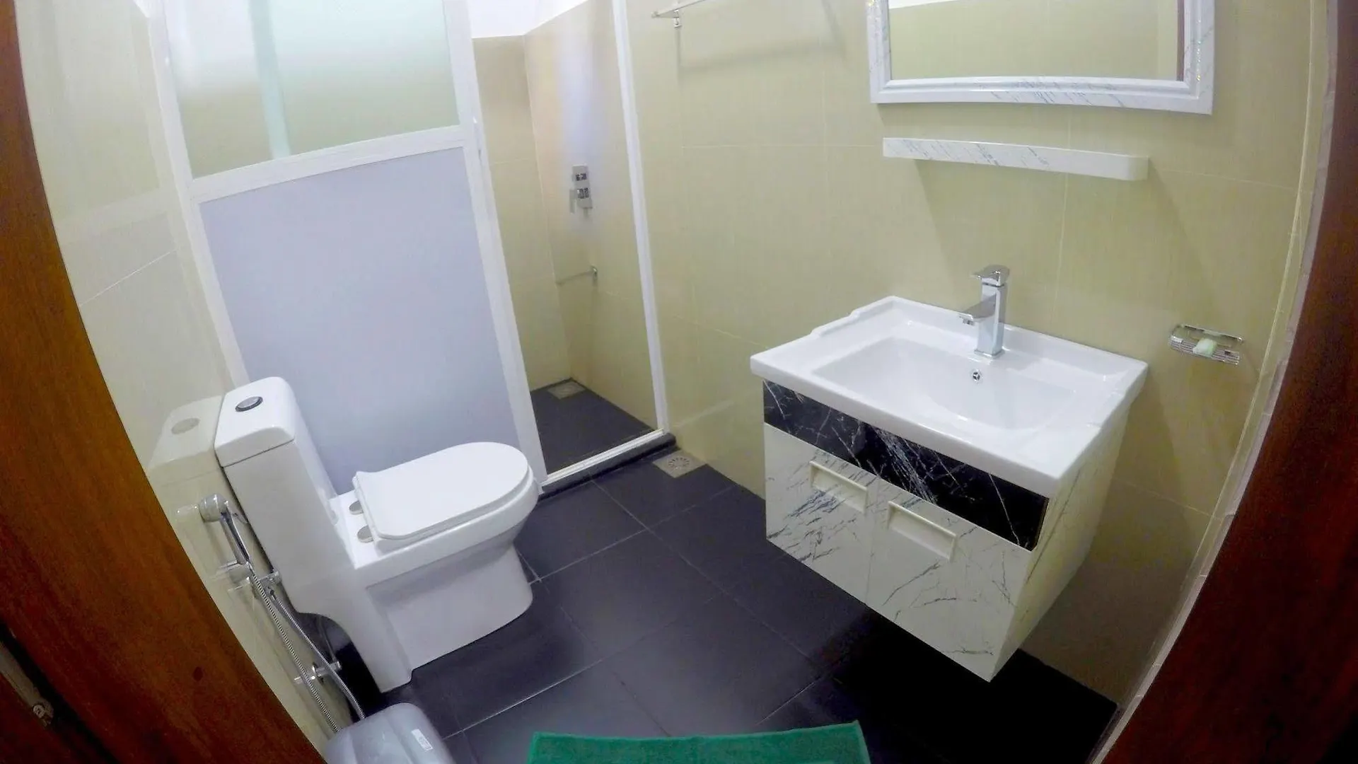 Colombo Residency Hotel